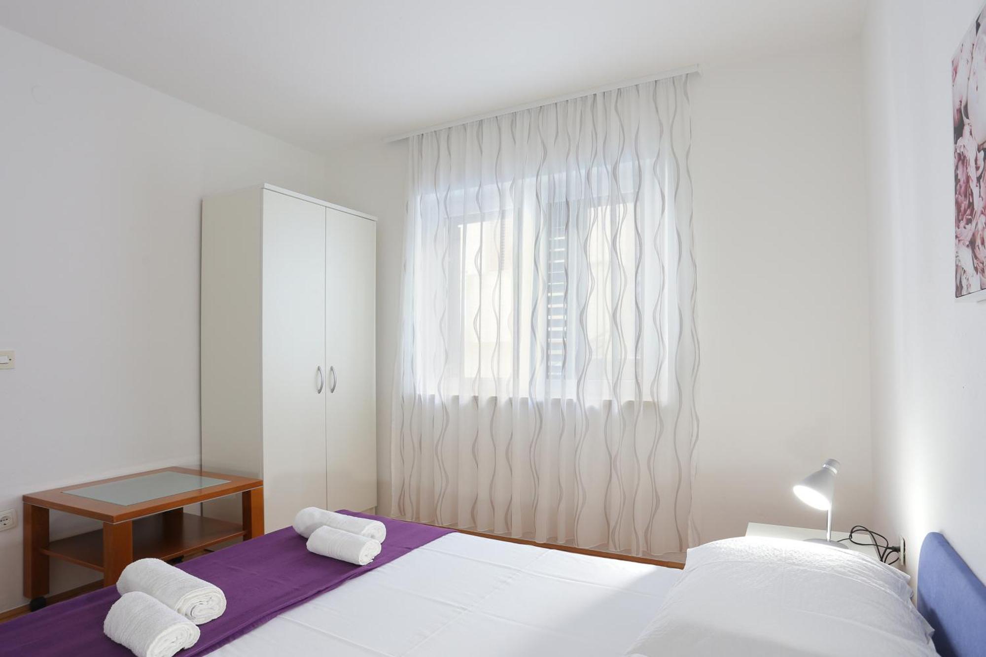 Apartments By The Sea Brela, Makarska - 2718 客房 照片