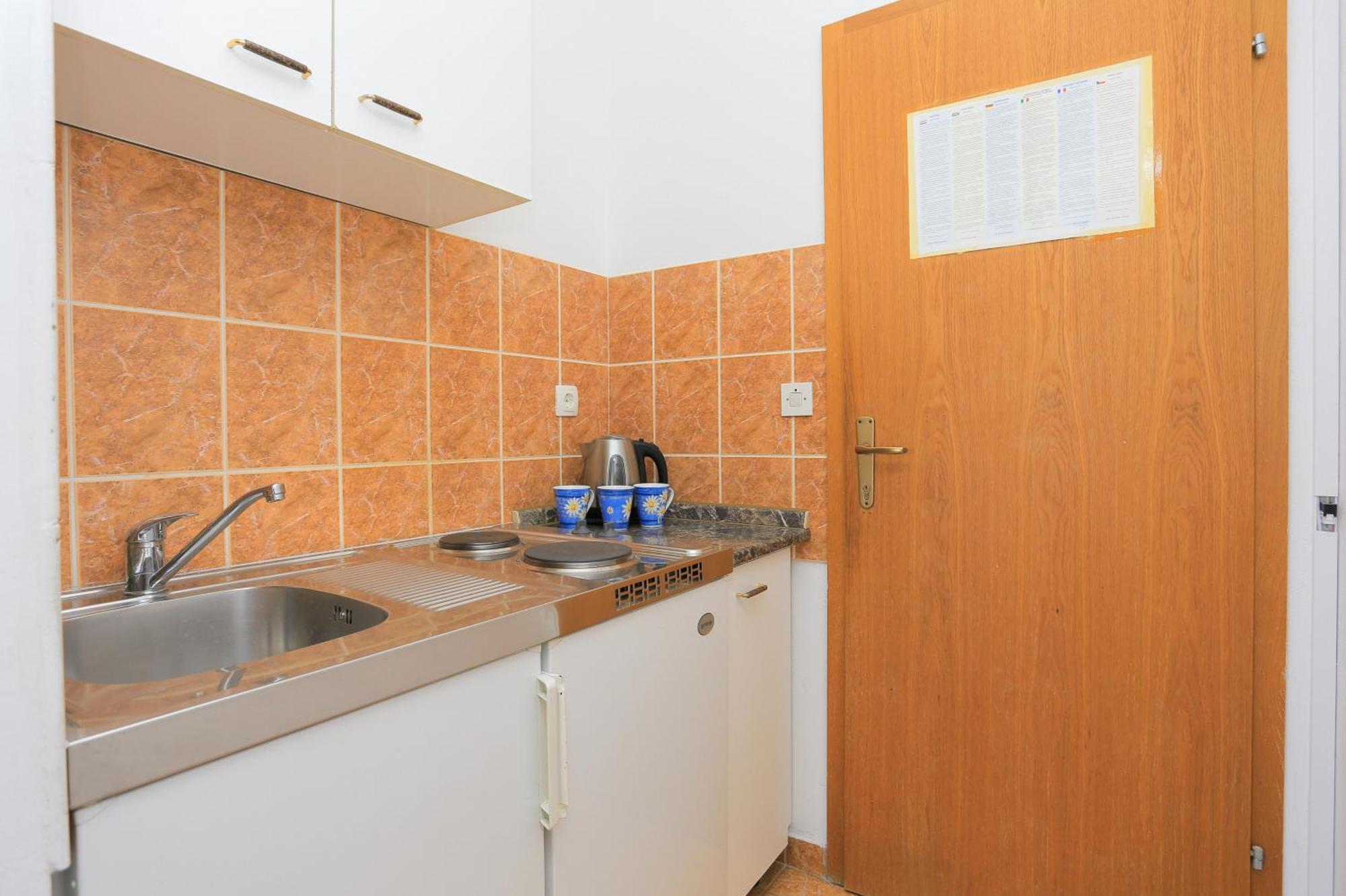 Apartments By The Sea Brela, Makarska - 2718 客房 照片